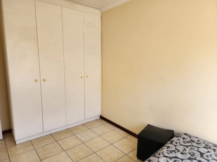 2 Bedroom Property for Sale in Summerstrand Eastern Cape